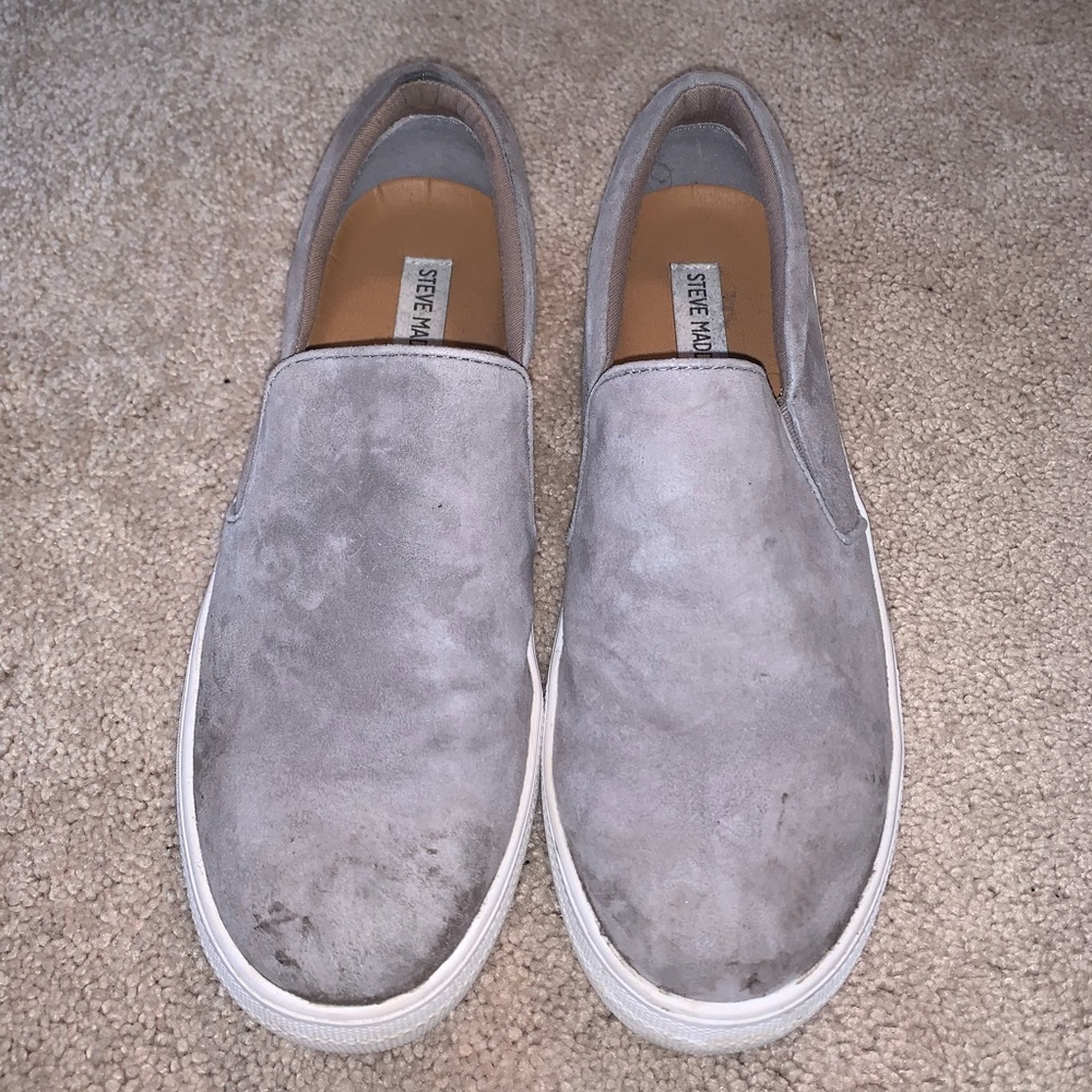 Steven Madden Gills Grey Suede